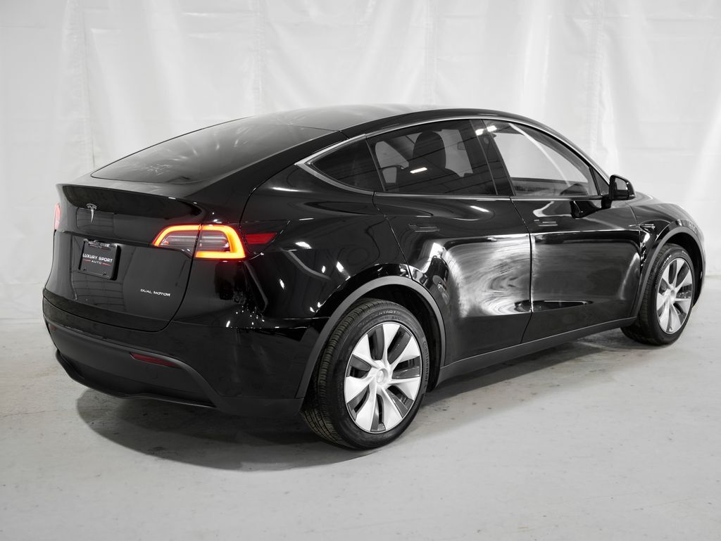 2024 Tesla Model Y Long Range Tigard OR