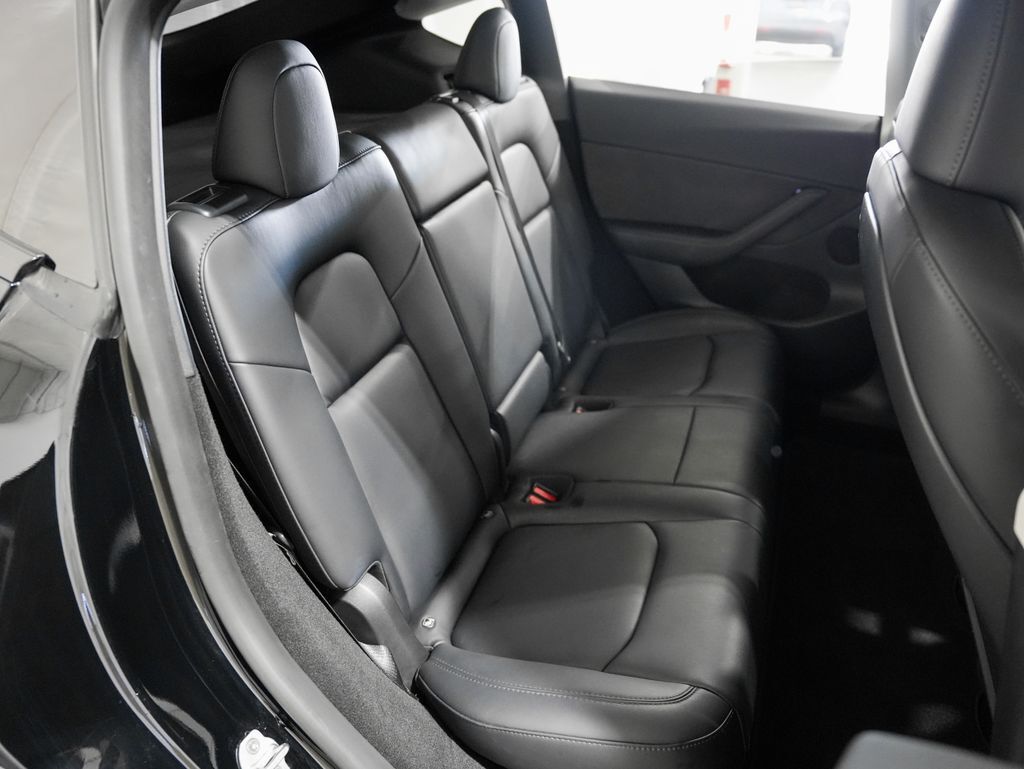 2024 Tesla Model Y Long Range Tigard OR