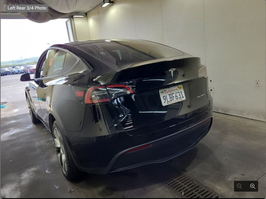 2024 Tesla Model Y Long Range