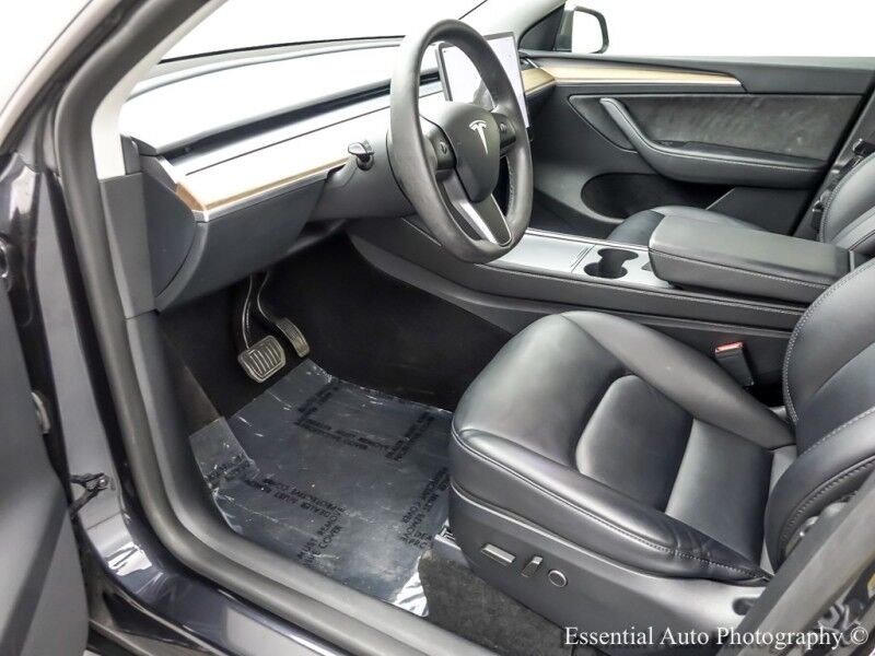 2024 Tesla Model Y Long Range Willowbrook IL