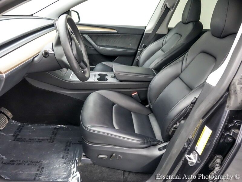 2024 Tesla Model Y Long Range Willowbrook IL