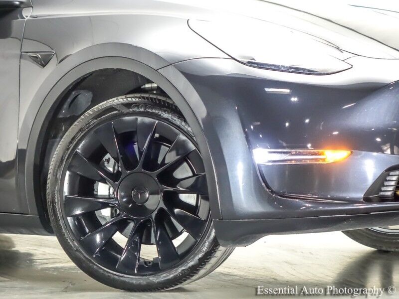 2024 Tesla Model Y Long Range Willowbrook IL