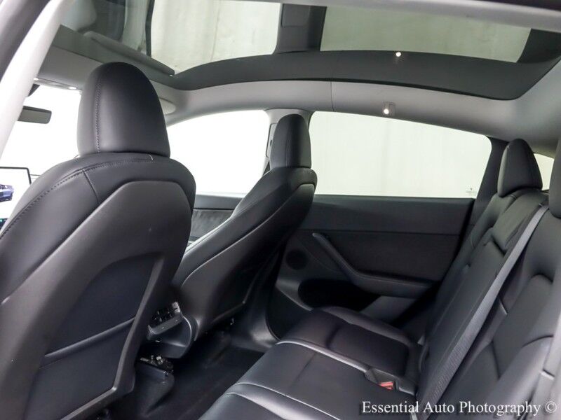 2024 Tesla Model Y Long Range Willowbrook IL