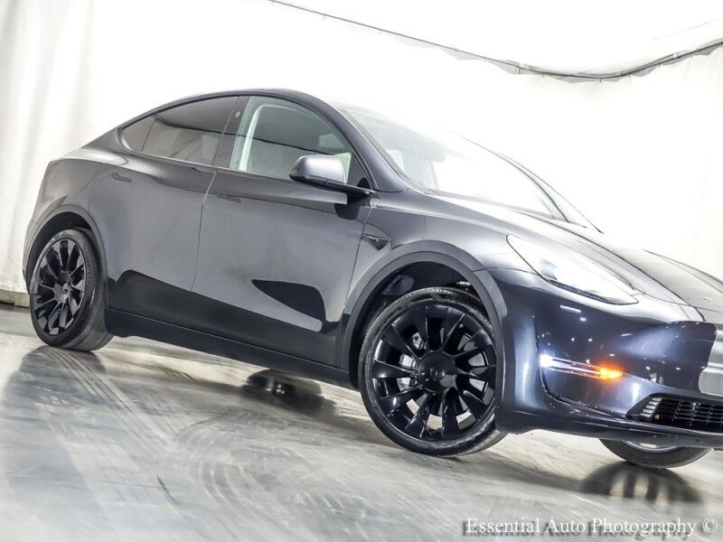 2024 Tesla Model Y Long Range Willowbrook IL