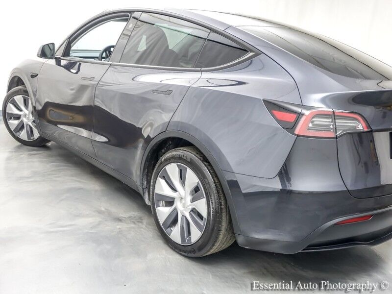 2024 Tesla Model Y Long Range Willowbrook IL