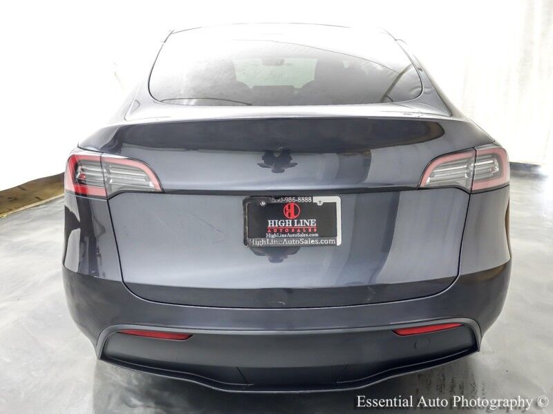 2024 Tesla Model Y Long Range Willowbrook IL