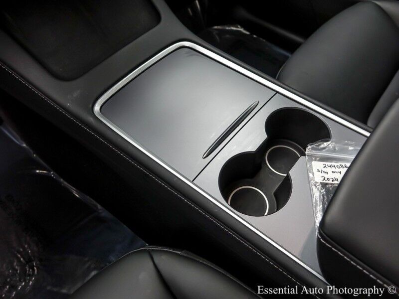 2024 Tesla Model Y Long Range Willowbrook IL