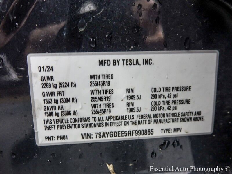 2024 Tesla Model Y Long Range Willowbrook IL