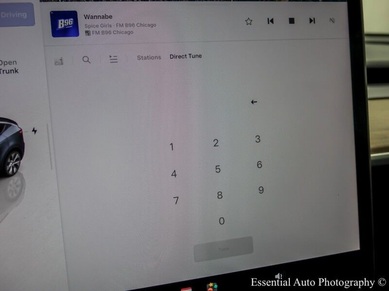 2024 Tesla Model Y Long Range Willowbrook IL
