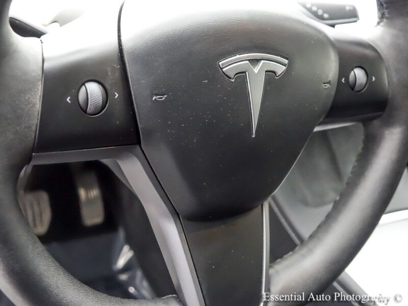 2024 Tesla Model Y Long Range Willowbrook IL