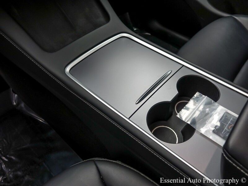 2024 Tesla Model Y Long Range Willowbrook IL