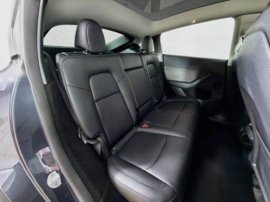 2024 Tesla Model Y Long Range Willowbrook IL