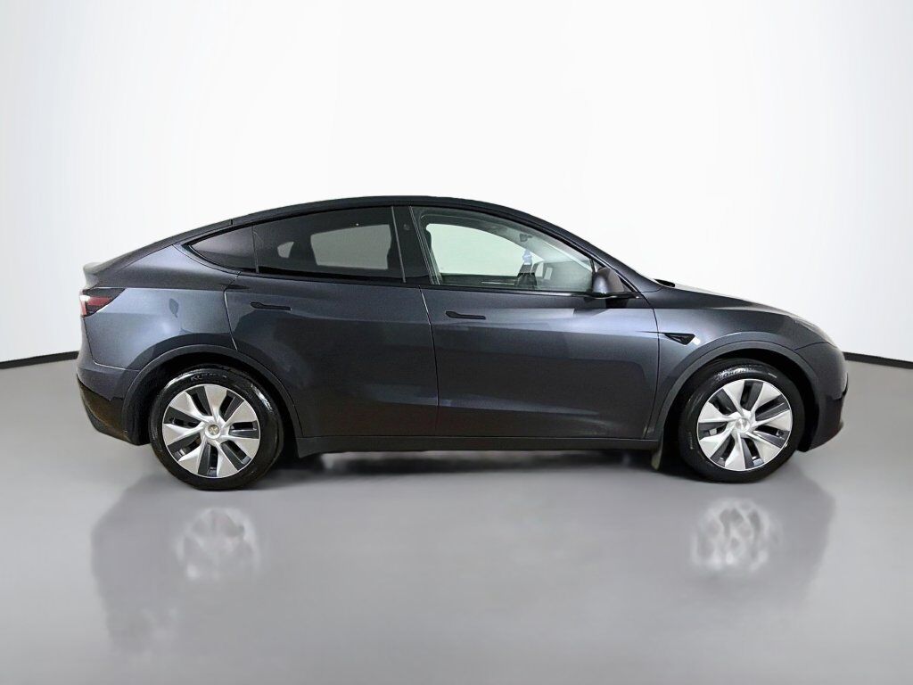 2024 Tesla Model Y Long Range Willowbrook IL