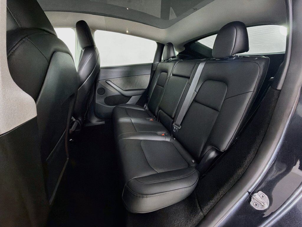 2024 Tesla Model Y Long Range Willowbrook IL