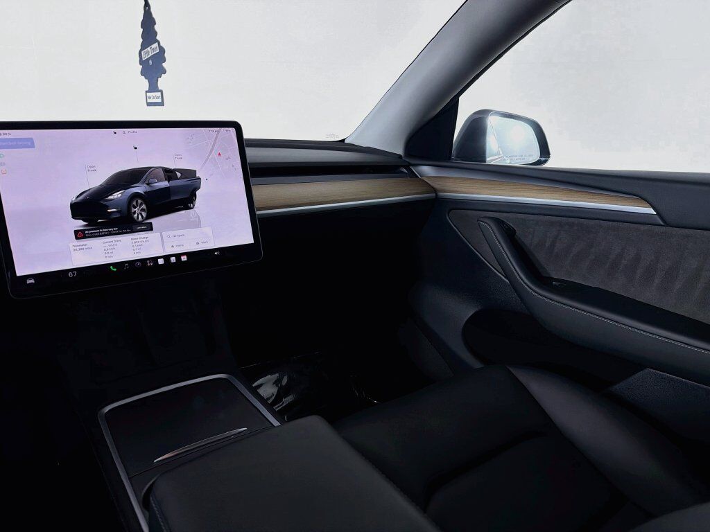 2024 Tesla Model Y Long Range Willowbrook IL