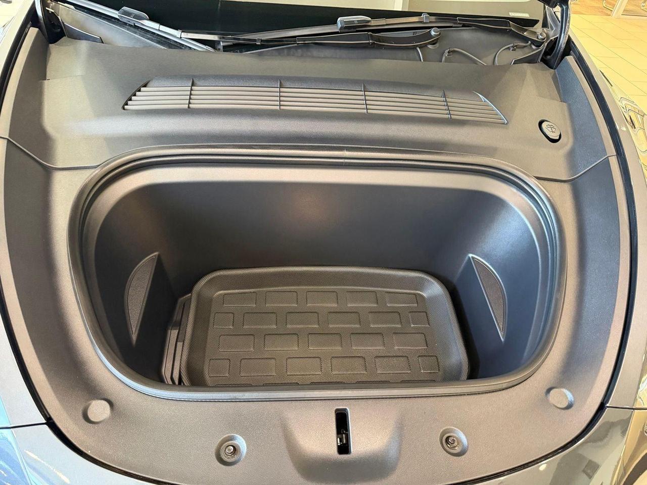 2024 Tesla Model Y Long Range Annapolis MD