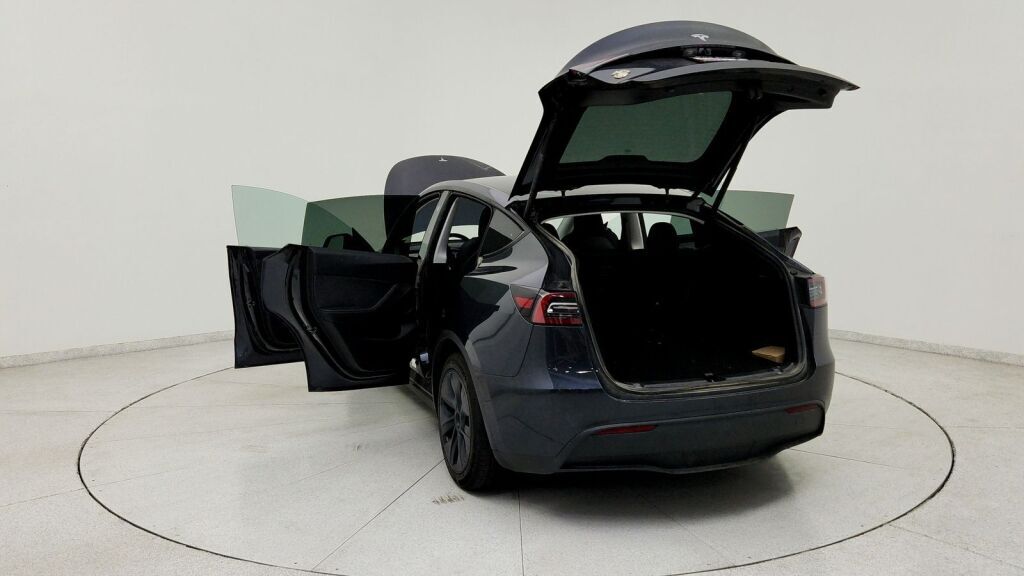 2024 Tesla Model Y Long Range Laurel MD