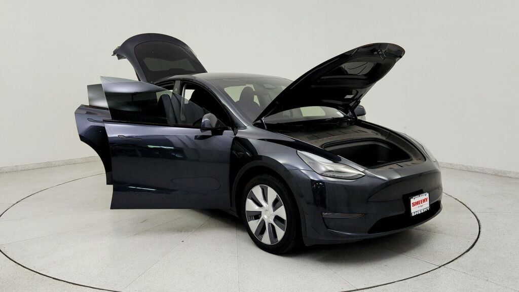 2024 Tesla Model Y Long Range Laurel MD