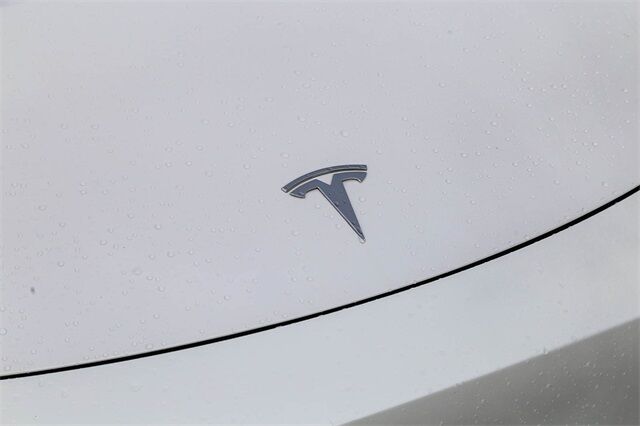 2024 Tesla Model Y Long Range Tacoma WA