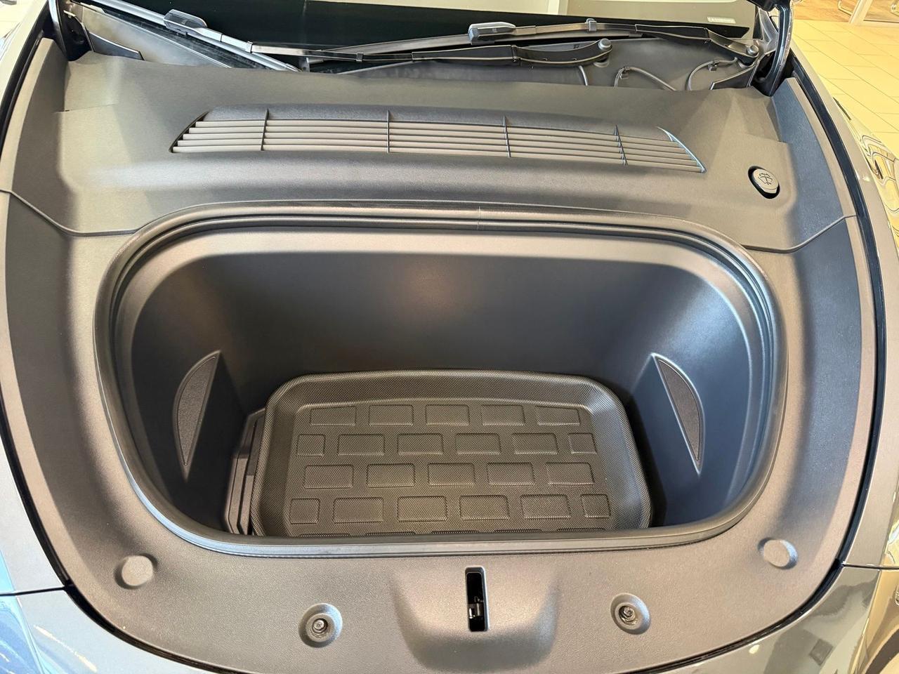 2024 Tesla Model Y Long Range Annapolis MD