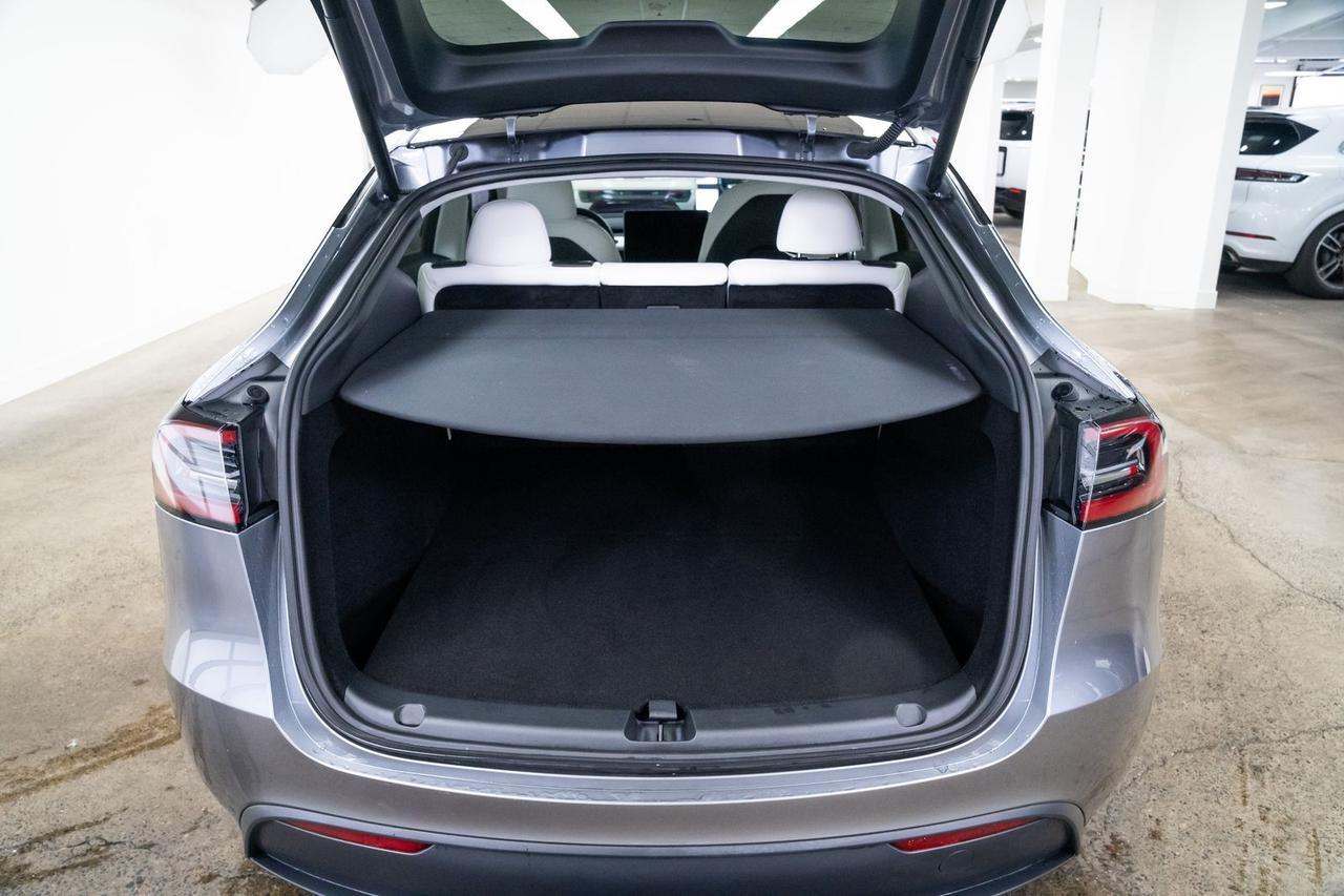 2024 Tesla Model Y Performance 1 Owner Heated Seats Portland OR