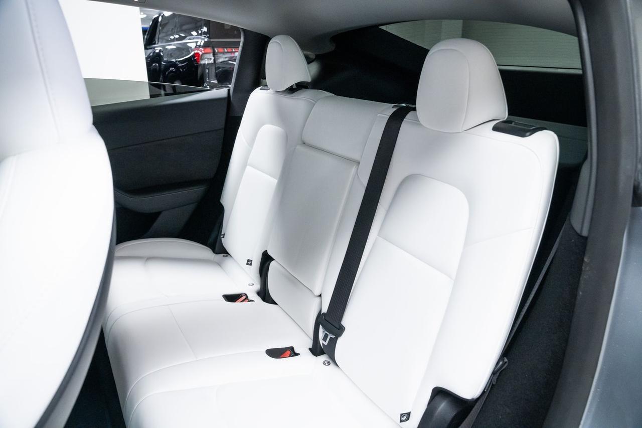 2024 Tesla Model Y Performance 1 Owner Heated Seats Portland OR