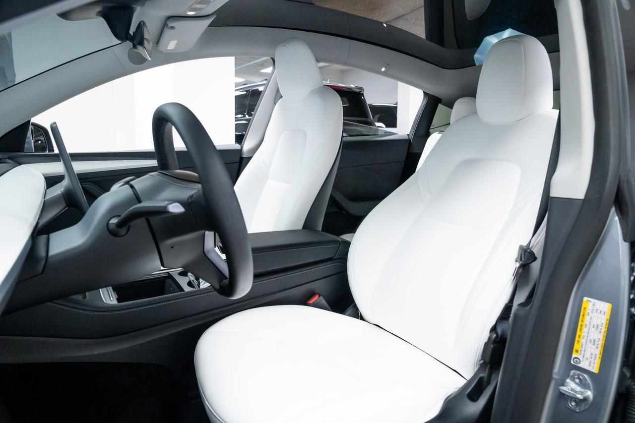 2024 Tesla Model Y Performance 1 Owner Heated Seats Portland OR