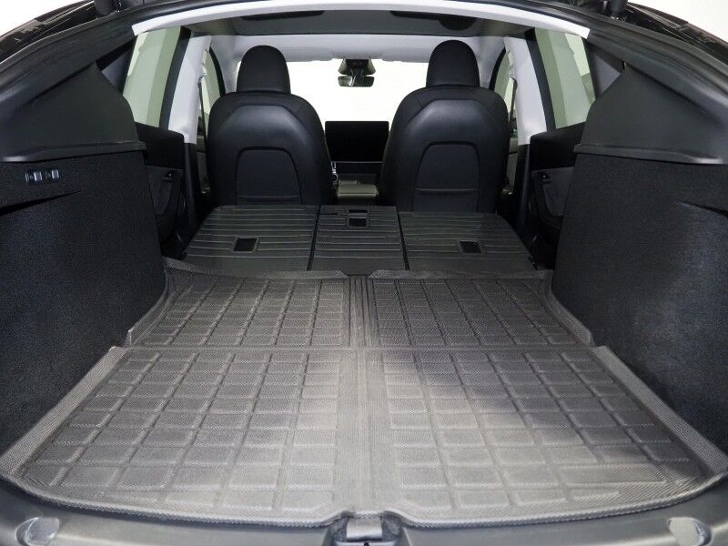 2024 Tesla Model Y Performance AWD *AUTOPILOT, NAVIGATION, SAFETY ALERTS, ADAPTIVE CRUISE, SURROUND VIEW CAMERAS, PANORAMA GLASS ROOF, HEATED SEATS/STEERING, 21 INCH UBERTURBINE WHEELS, WIRELESS CHARGING Round Rock TX