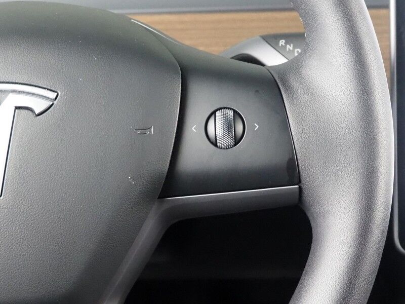 2024 Tesla Model Y Performance AWD *AUTOPILOT, NAVIGATION, SAFETY ALERTS, ADAPTIVE CRUISE, SURROUND VIEW CAMERAS, PANORAMA GLASS ROOF, HEATED SEATS/STEERING, 21 INCH UBERTURBINE WHEELS, WIRELESS CHARGING Round Rock TX