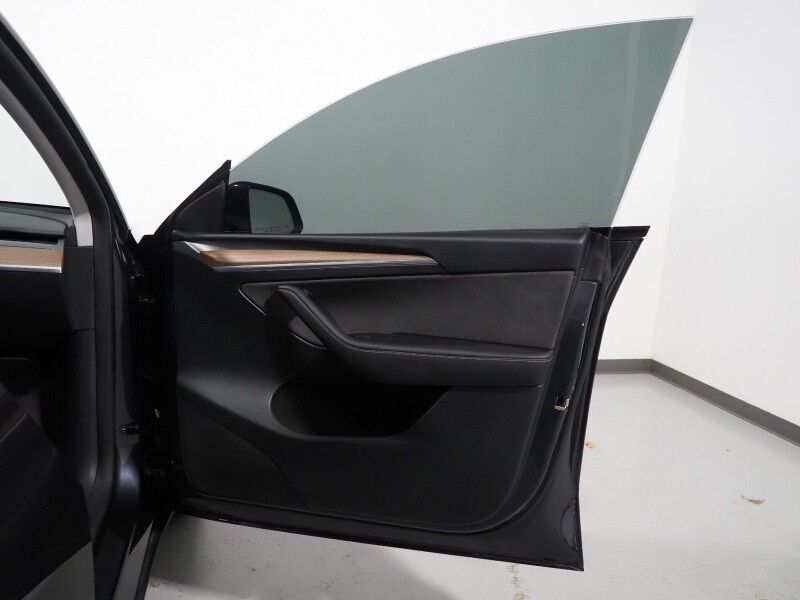 2024 Tesla Model Y Performance AWD *AUTOPILOT, NAVIGATION, SAFETY ALERTS, ADAPTIVE CRUISE, SURROUND VIEW CAMERAS, PANORAMA GLASS ROOF, HEATED SEATS/STEERING, 21 INCH UBERTURBINE WHEELS, WIRELESS CHARGING Round Rock TX