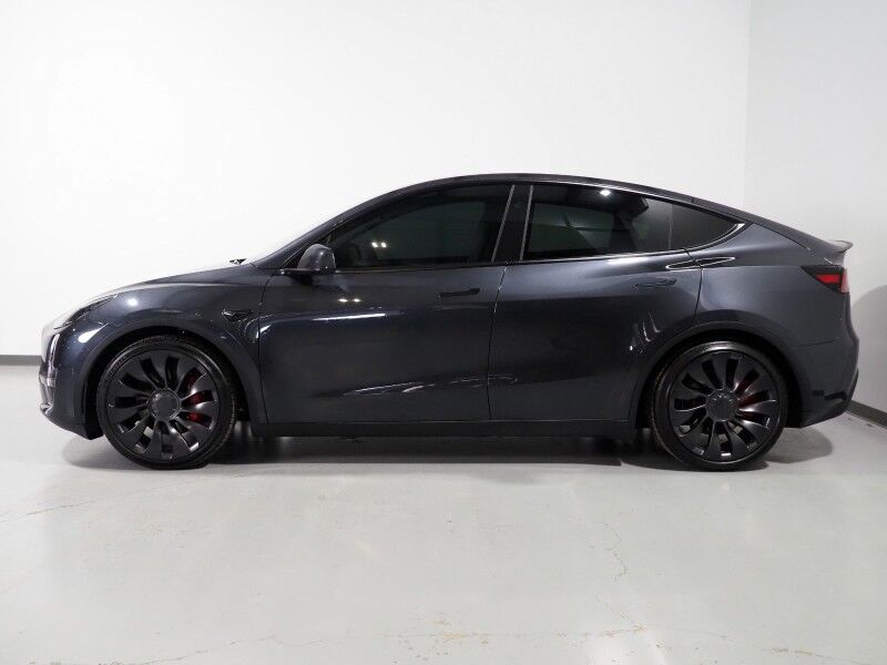 2024 Tesla Model Y Performance AWD *AUTOPILOT, NAVIGATION, SAFETY ALERTS, ADAPTIVE CRUISE, SURROUND VIEW CAMERAS, PANORAMA GLASS ROOF, HEATED SEATS/STEERING, 21 INCH UBERTURBINE WHEELS, WIRELESS CHARGING Round Rock TX