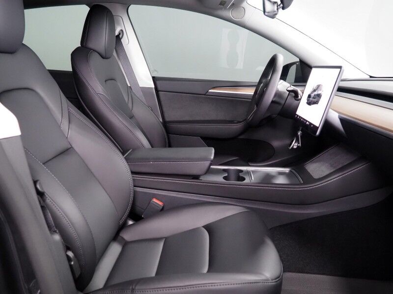 2024 Tesla Model Y Performance AWD *AUTOPILOT, NAVIGATION, SAFETY ALERTS, ADAPTIVE CRUISE, SURROUND VIEW CAMERAS, PANORAMA GLASS ROOF, HEATED SEATS/STEERING, 21 INCH UBERTURBINE WHEELS, WIRELESS CHARGING Round Rock TX