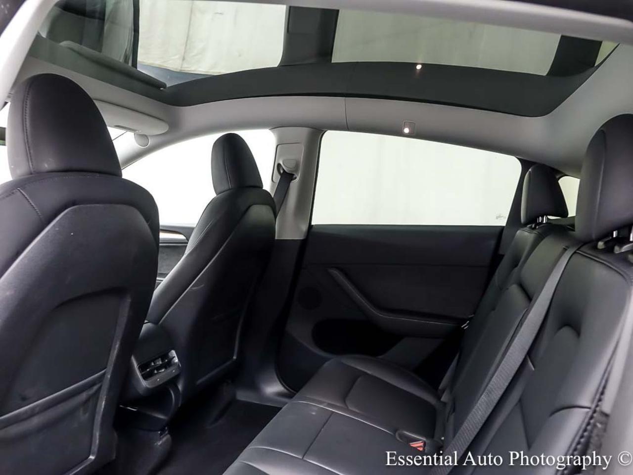 2024 Tesla Model Y Performance HW4 Willowbrook IL