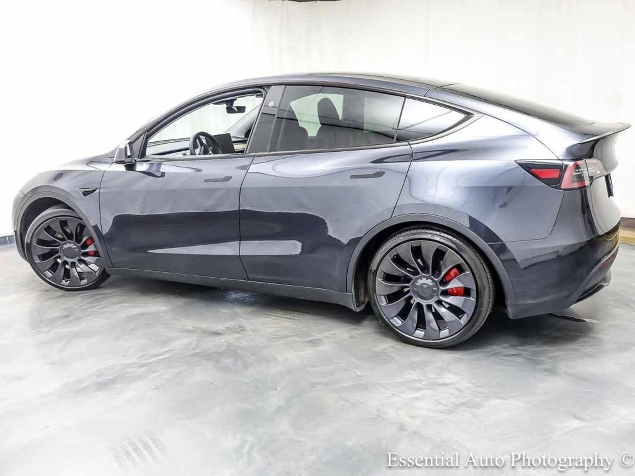 2024 Tesla Model Y Performance HW4 Willowbrook IL