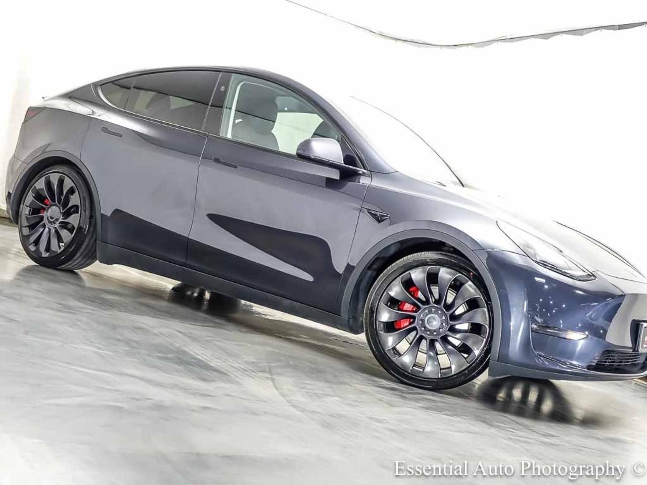 2024 Tesla Model Y Performance HW4 Willowbrook IL