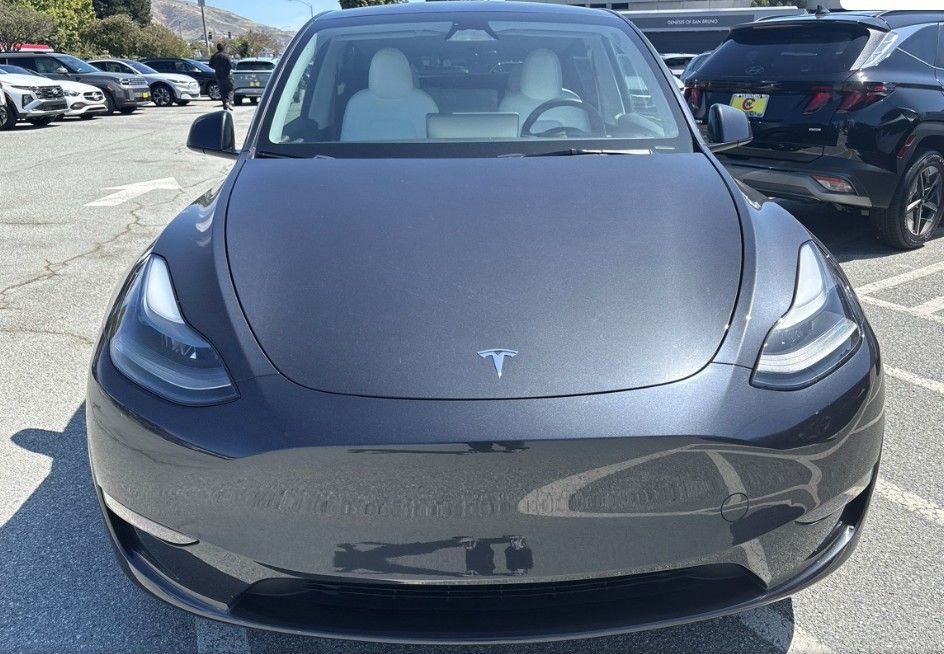 2024 Tesla Model Y Performance Portland OR