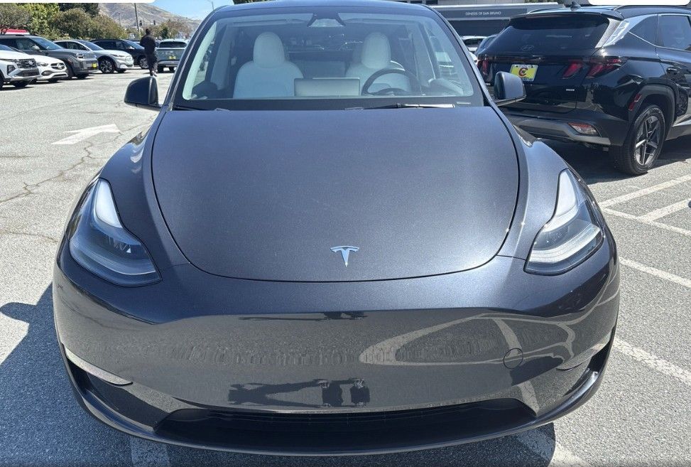 2024 Tesla Model Y Performance Portland OR
