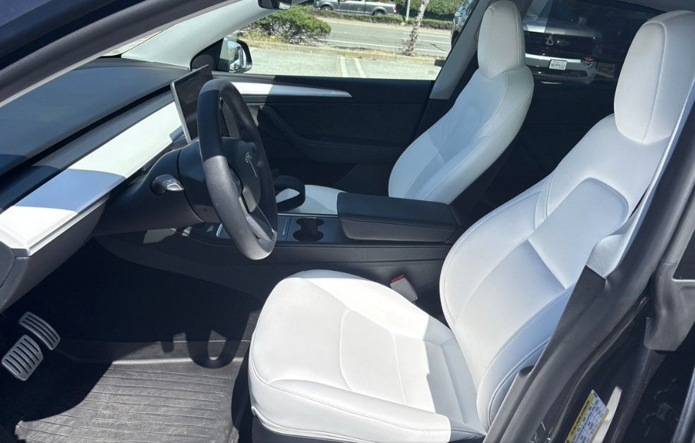 2024 Tesla Model Y Performance Portland OR