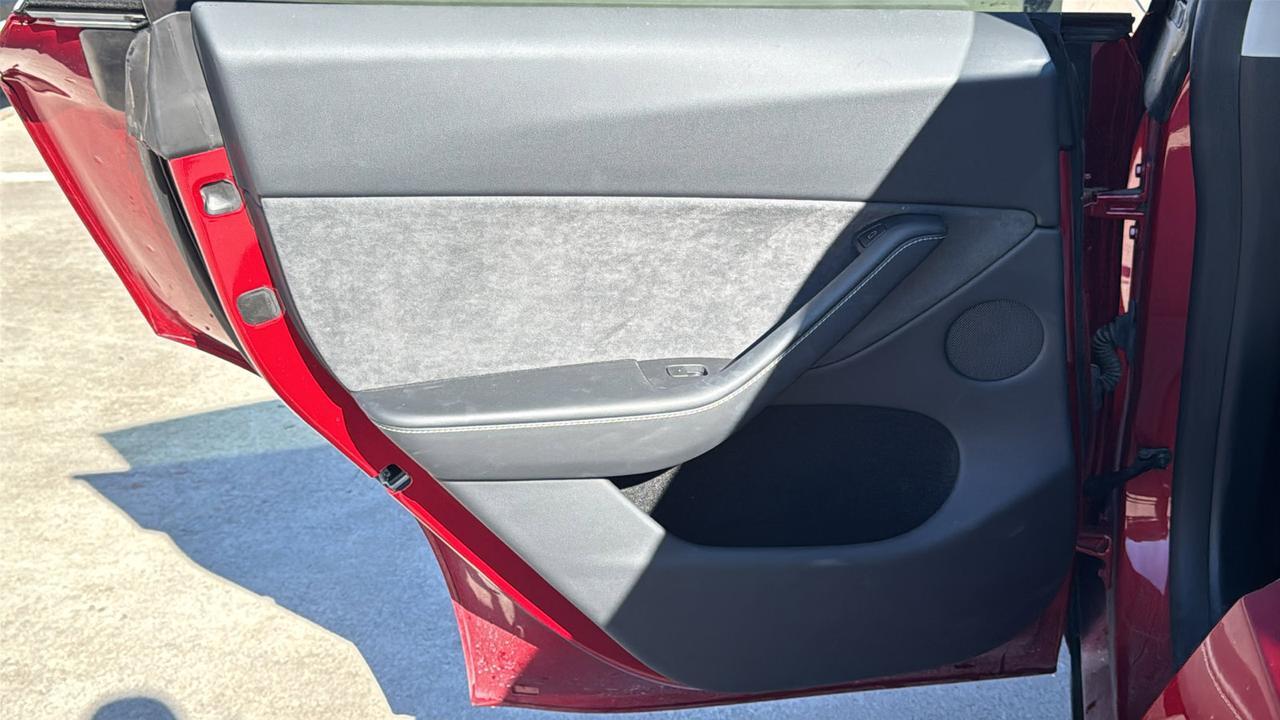 2024 Tesla Model Y Performance  Selma TX