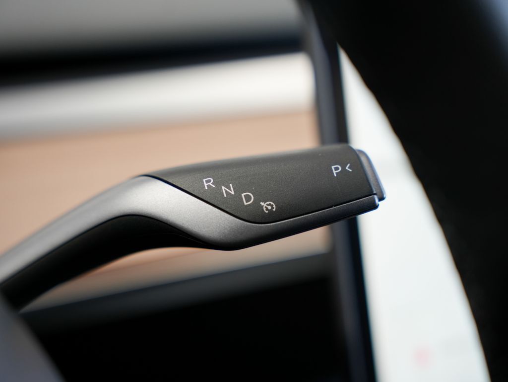 2024 Tesla Model Y Performance Tigard OR