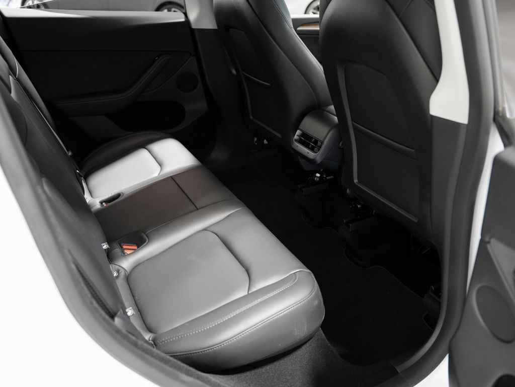 2024 Tesla Model Y Performance Tigard OR