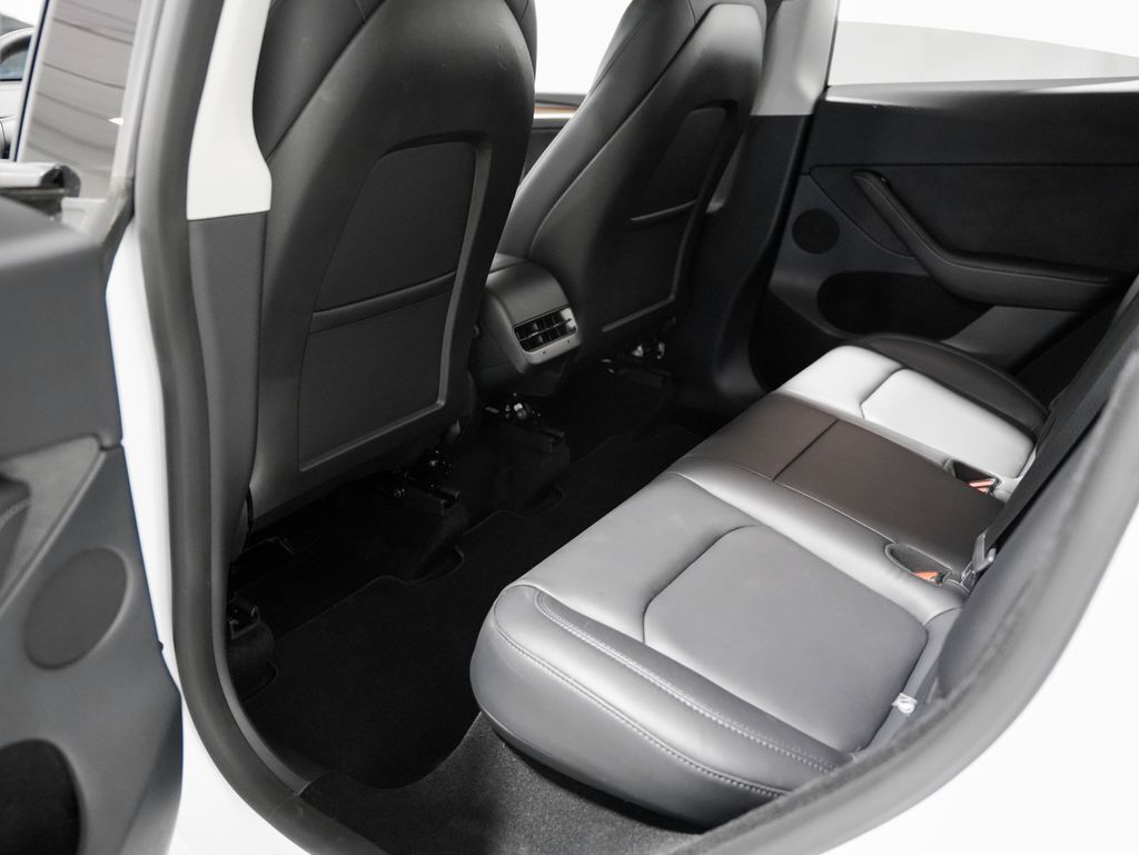 2024 Tesla Model Y Performance Tigard OR