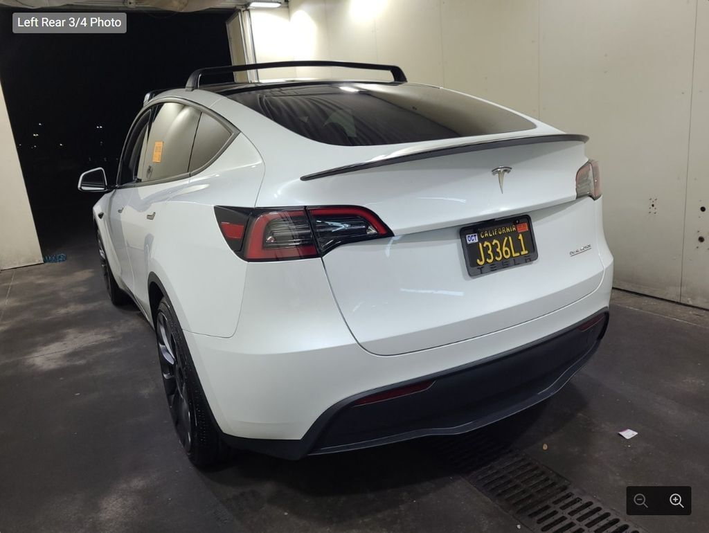 2024 Tesla Model Y Performance