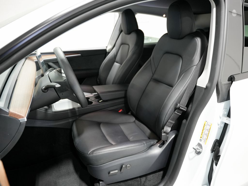 2024 Tesla Model Y Performance Tigard OR