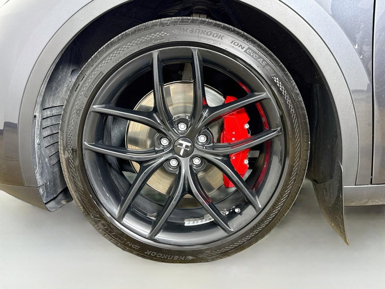 2024 Tesla Model Y Performance Willowbrook IL