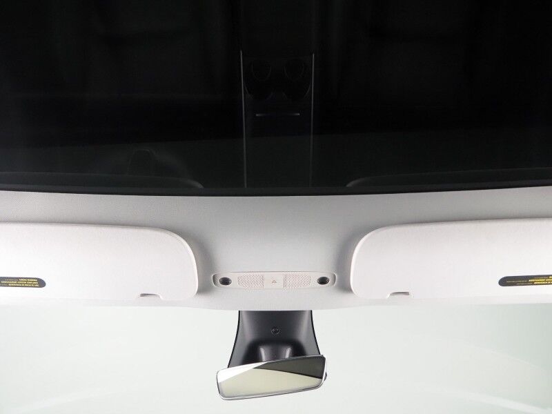 2024 Tesla Model Y RWD *TRAFFIC AWARE CRUISE CONTROL, NAVIGATION, SAFETY ALERTS, SURROUND VIEW CAMERAS, PANORAMA GLASS ROOF, HEATED SEATS/STEERING WHEEL, WIRELESS CHARGING Round Rock TX