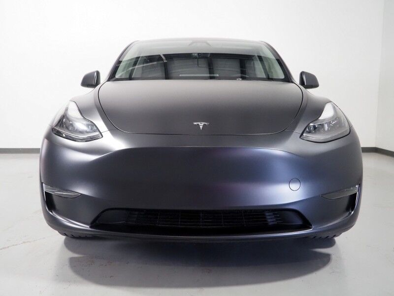 2024 Tesla Model Y RWD *TRAFFIC AWARE CRUISE CONTROL, NAVIGATION, SAFETY ALERTS, SURROUND VIEW CAMERAS, PANORAMA GLASS ROOF, HEATED SEATS/STEERING WHEEL, WIRELESS CHARGING Round Rock TX