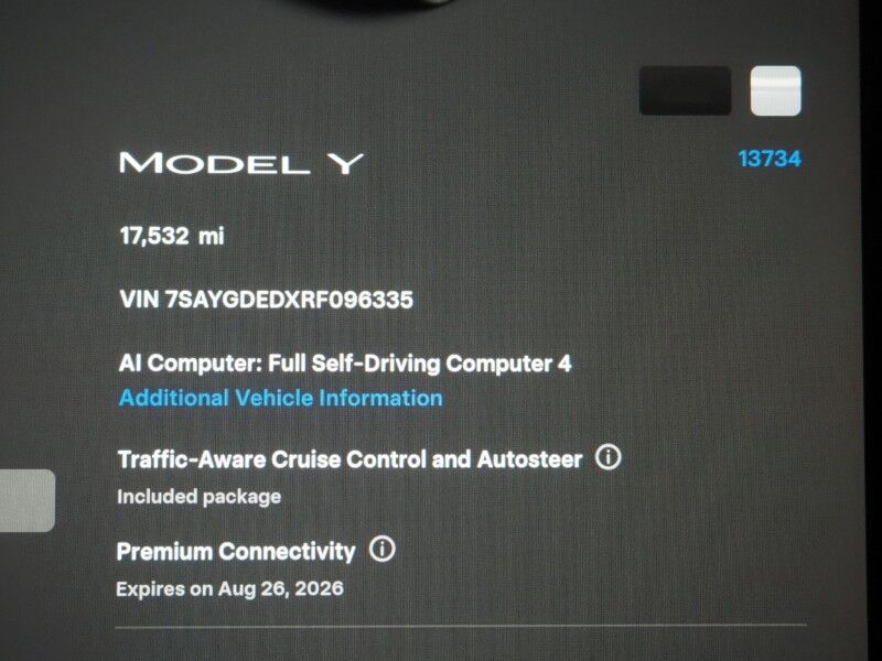 2024 Tesla Model Y RWD *TRAFFIC AWARE CRUISE CONTROL, NAVIGATION, SAFETY ALERTS, SURROUND VIEW CAMERAS, PANORAMA GLASS ROOF, HEATED SEATS/STEERING WHEEL, WIRELESS CHARGING Round Rock TX