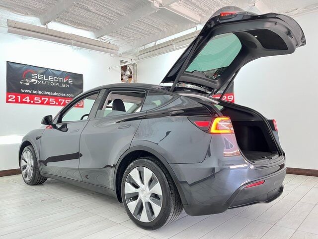 2024 Tesla Model Y Standard Range Carrollton TX