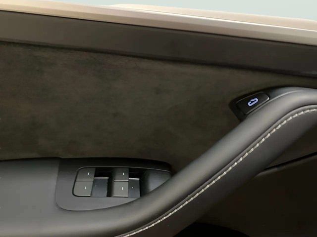 2024 Tesla Model Y Standard Range Dallas TX